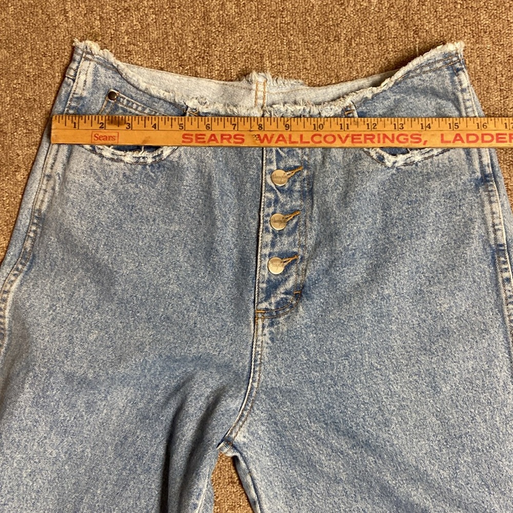 Wrangler Straight Long Leg High Rise Button Fly Jeans size 30 - Picture 4 of 4